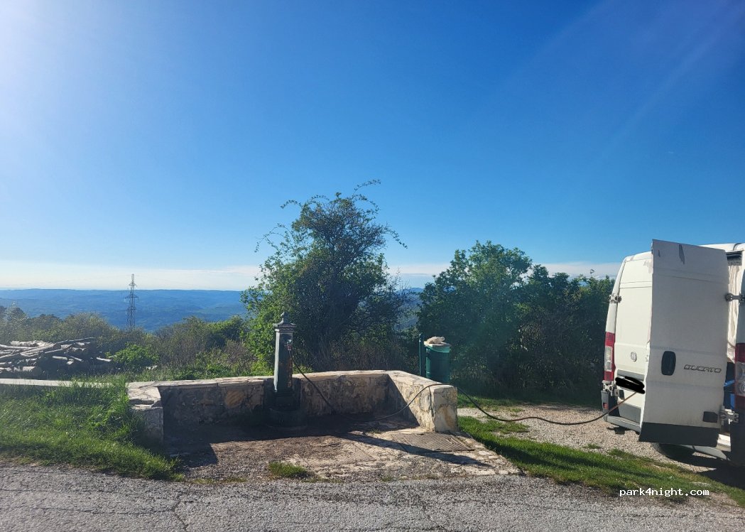 (51414) Vela Učka - Unnamed Road — foto 3