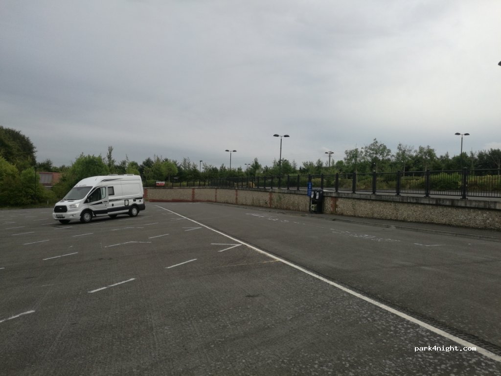 (SP2 8FH) Wiltshire - Downton Road — foto