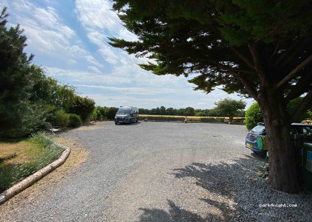 (NR26 8TN) Upper Sheringham - Holt Road — foto