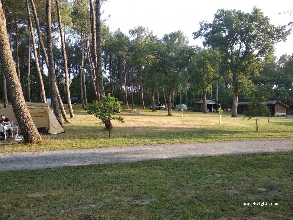 Camping et gîtes de Coudas — foto 2