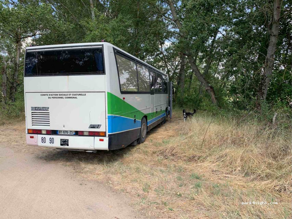 (18300) Thauvenay - Unnamed Road — foto