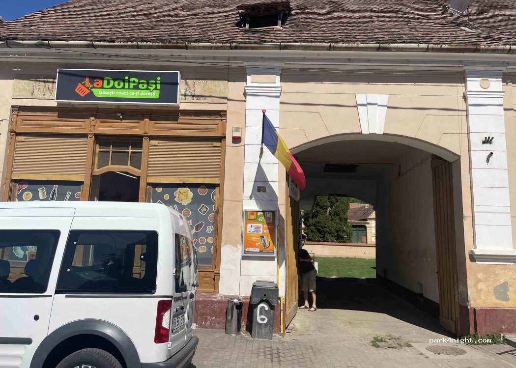 Camping La Curtea — foto 2