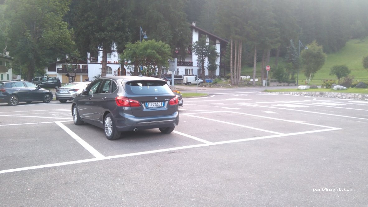 (38032) Canazei - 109 Via di Parèda — foto