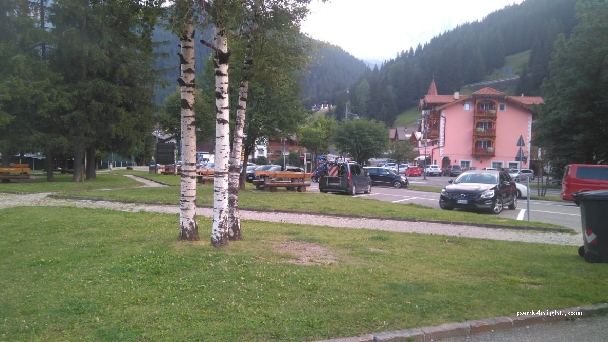 (38032) Canazei - 109 Via di Parèda — foto 2