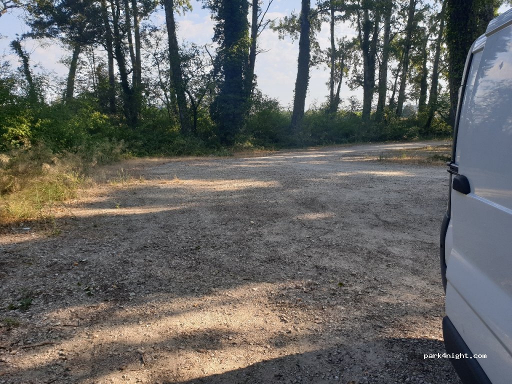 (84230) Châteauneuf-du-Pape - 960 Chemin de Islon Saint Luc — foto 2