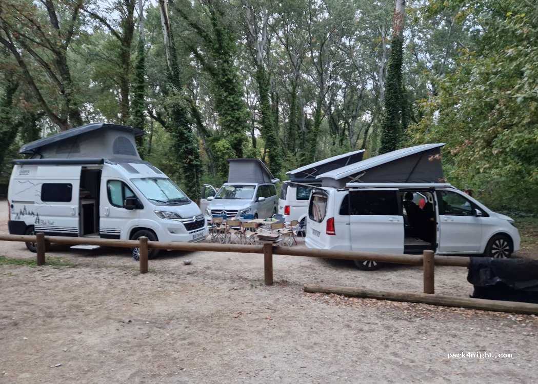 (84230) Châteauneuf-du-Pape - 960 Chemin de Islon Saint Luc — foto 4