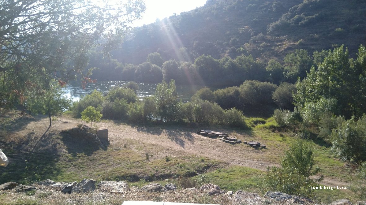 (5200) Bemposta - Unnamed Road — foto