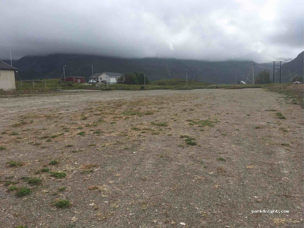 (8387) Fredvang - 29-46 Sekundær Fylkesveg 808 — foto
