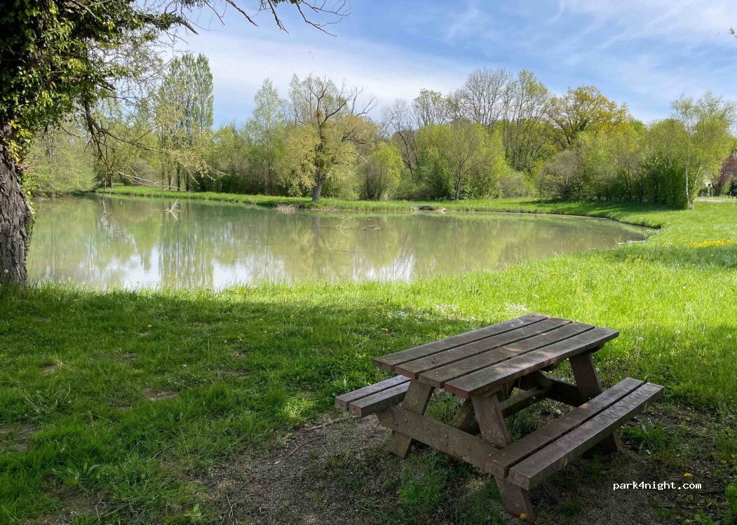 (71580) Sagy - 3731 Route de Beaufort — foto 2