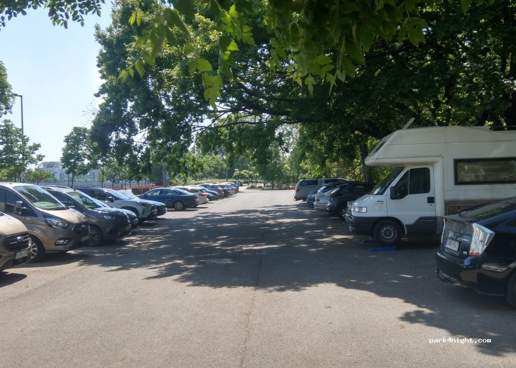 (1117) Budapest - 1/A Pázmány Péter sétány — foto 4