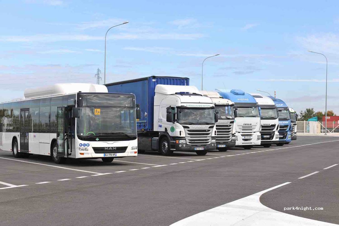 (13230) Port-Saint-Louis-du-Rhône - — foto