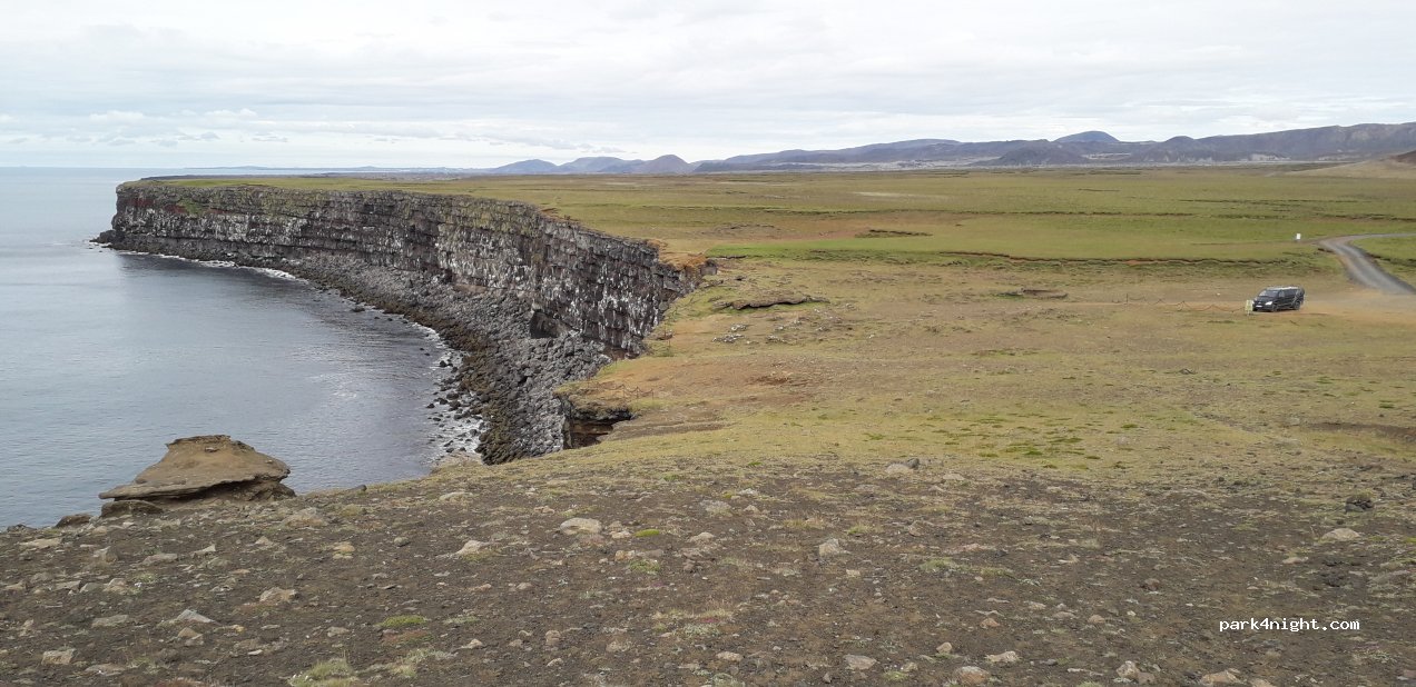 () Krisuvikurberg Cliffs - — foto
