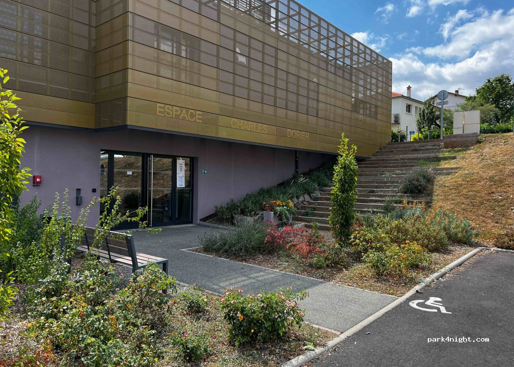 (63170) Pérignat-lès-Sarliève - 5 Rue Marcel Magard — foto