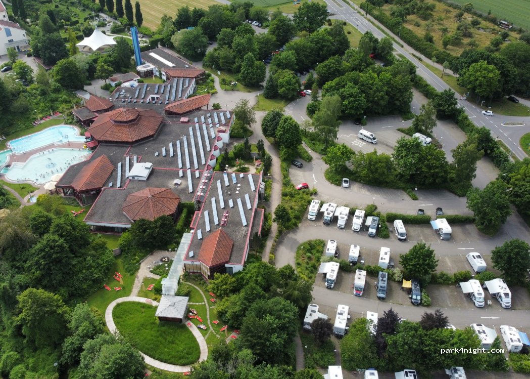 Wohnmobilstellplatz Sonnenhof Therme — foto 2