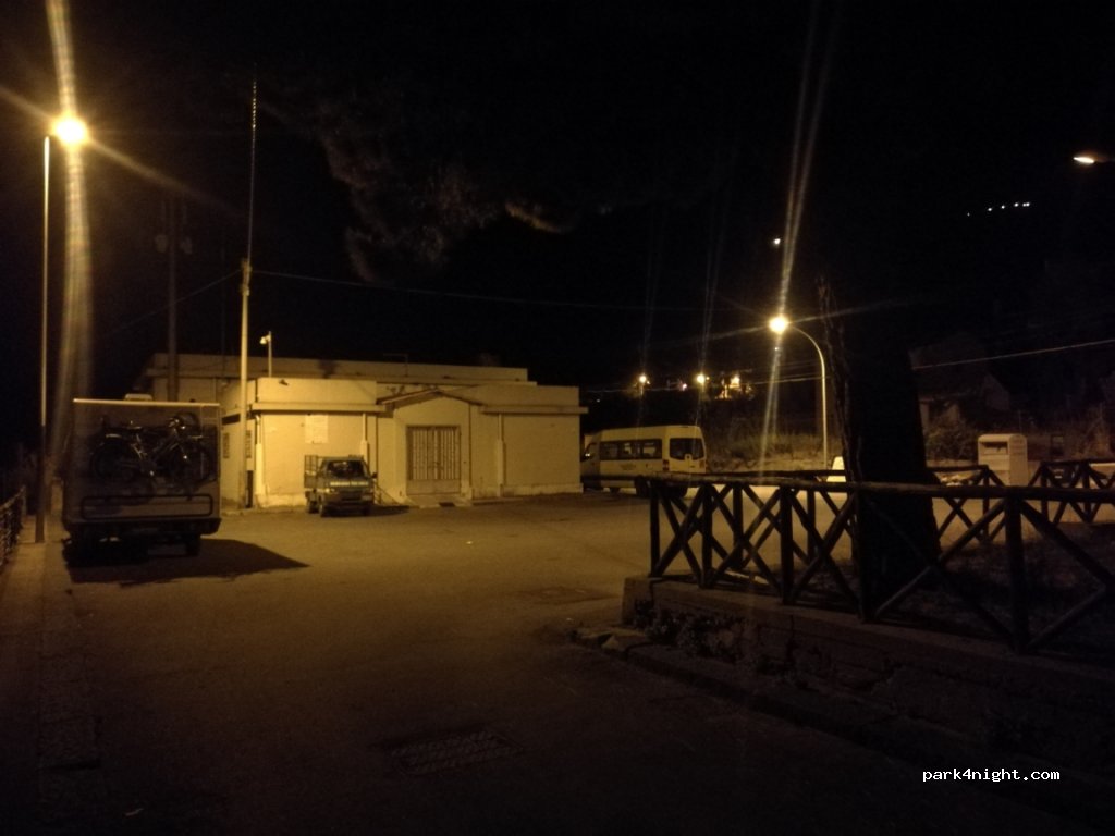 (89058) Scilla - 22 Via Ex Campo Sportivo — foto
