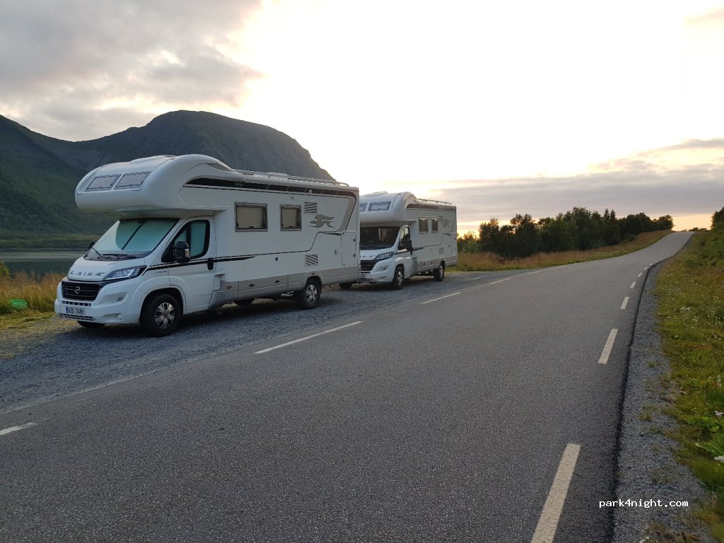 (8317) Strønstad - 5-7 Sekundær Fylkesveg 888 — foto 2