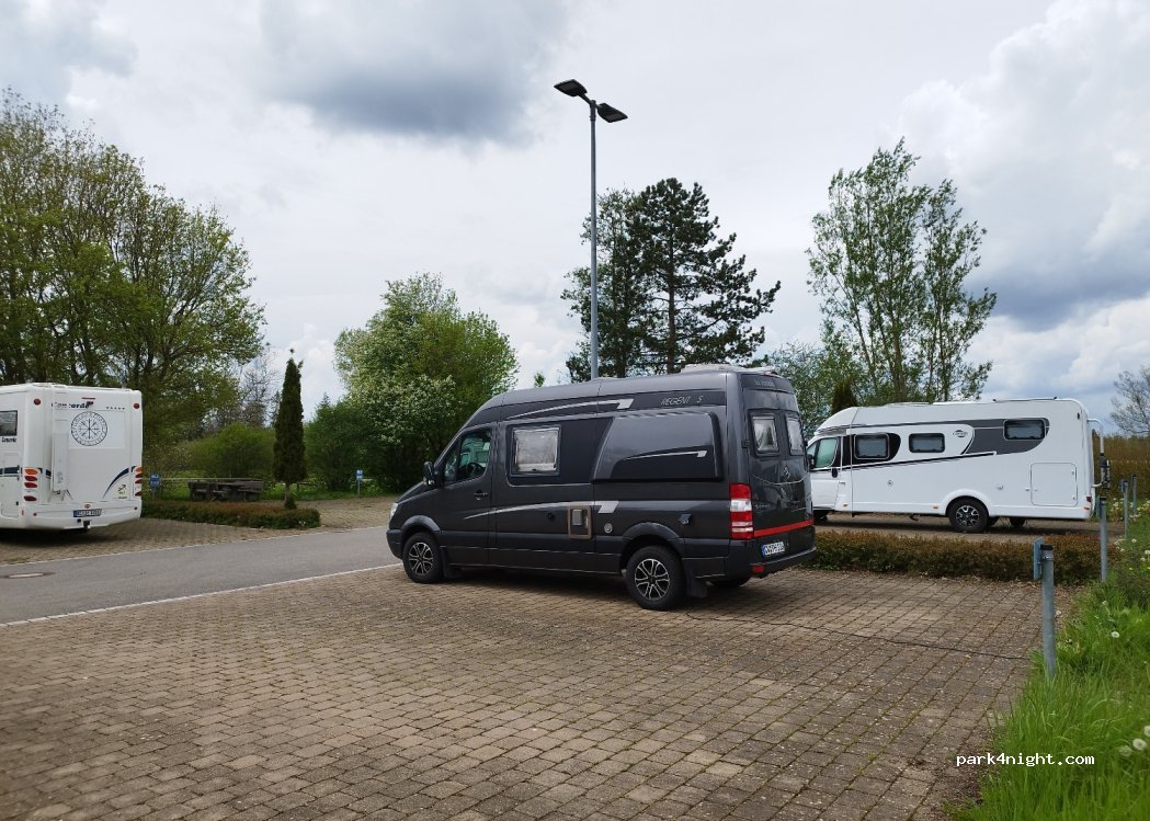 Wohnmobil-Stellplatz am Kurpark — foto 3