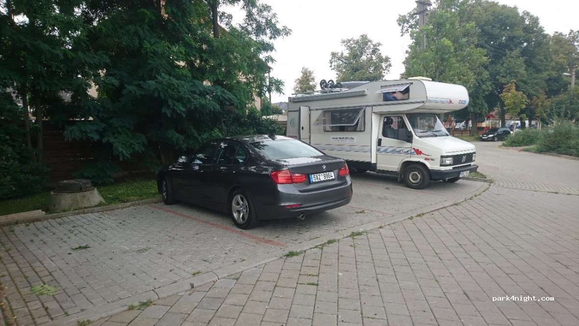 (664 61) Rajhrad - Městečko — foto