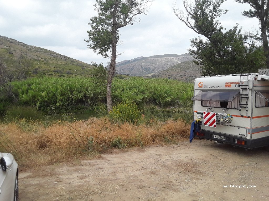 (11350) Paziols - Unnamed Road — foto