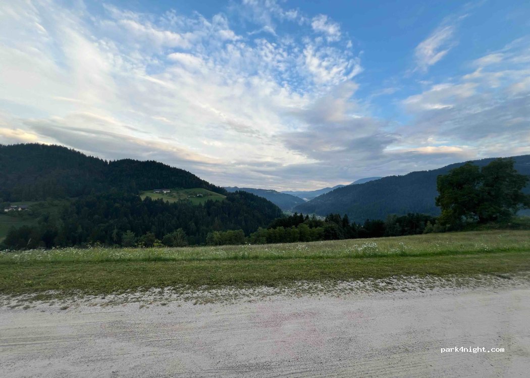 (2373)  - 92 Otiški Vrh — foto