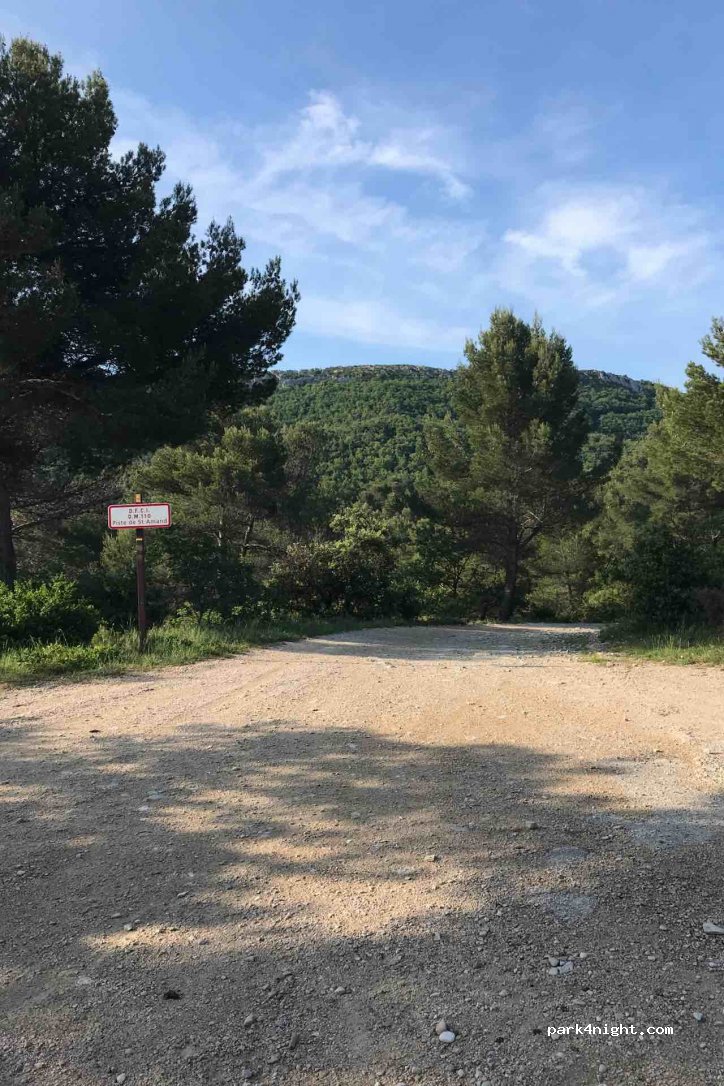 (84110) Crestet - Chemin de la Fontaine — foto 2