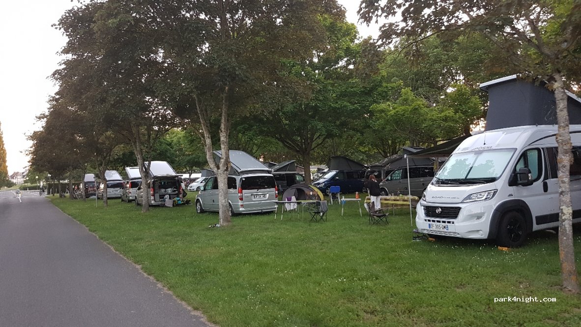 Camping municipal de l'Ile d'Or — foto 2