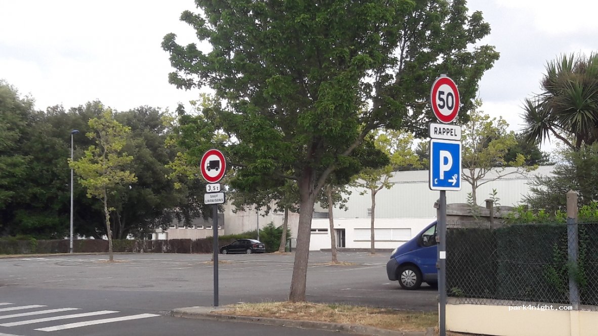 (22000) Saint-Brieuc - 10 Rue de Paris — foto 3
