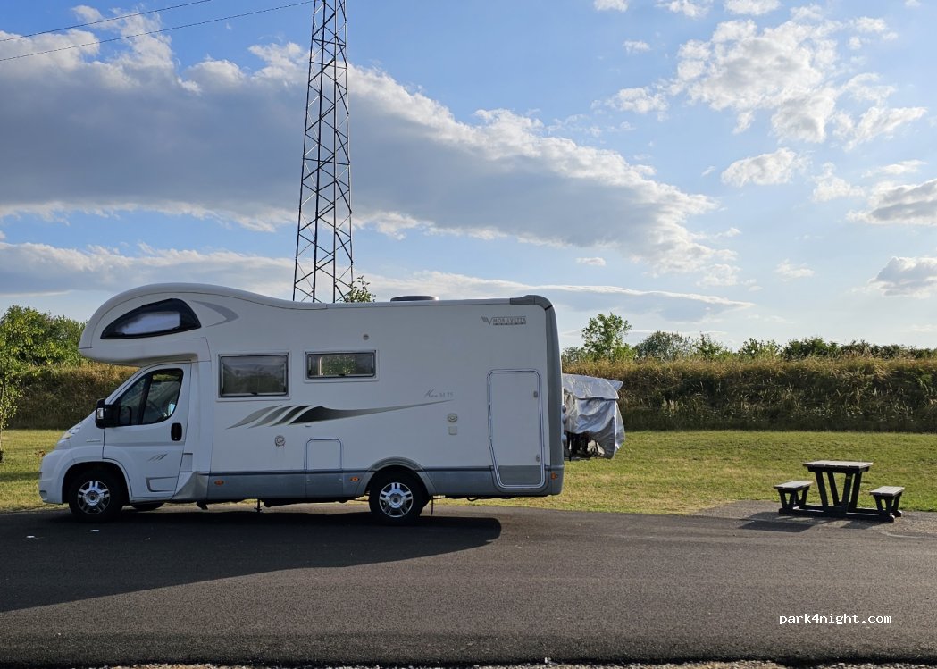 (21220) Gevrey-Chambertin - Autoroute de Lorraine-Bourgogne — foto 3
