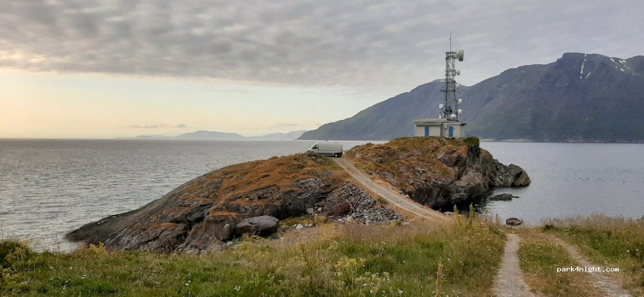 (9550) Øksfjord - Holmveien — foto