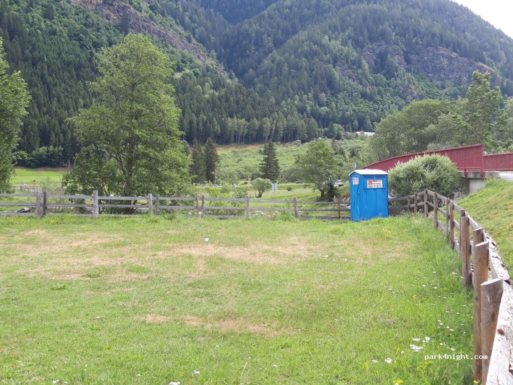 (9854)  - 8 Schlatzingerau — foto 2