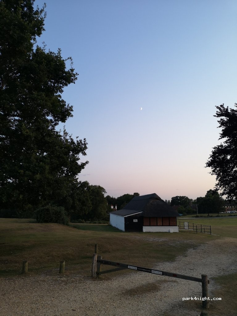 (SO43 7DA) Lyndhurst - Beaulieu Road — foto 3