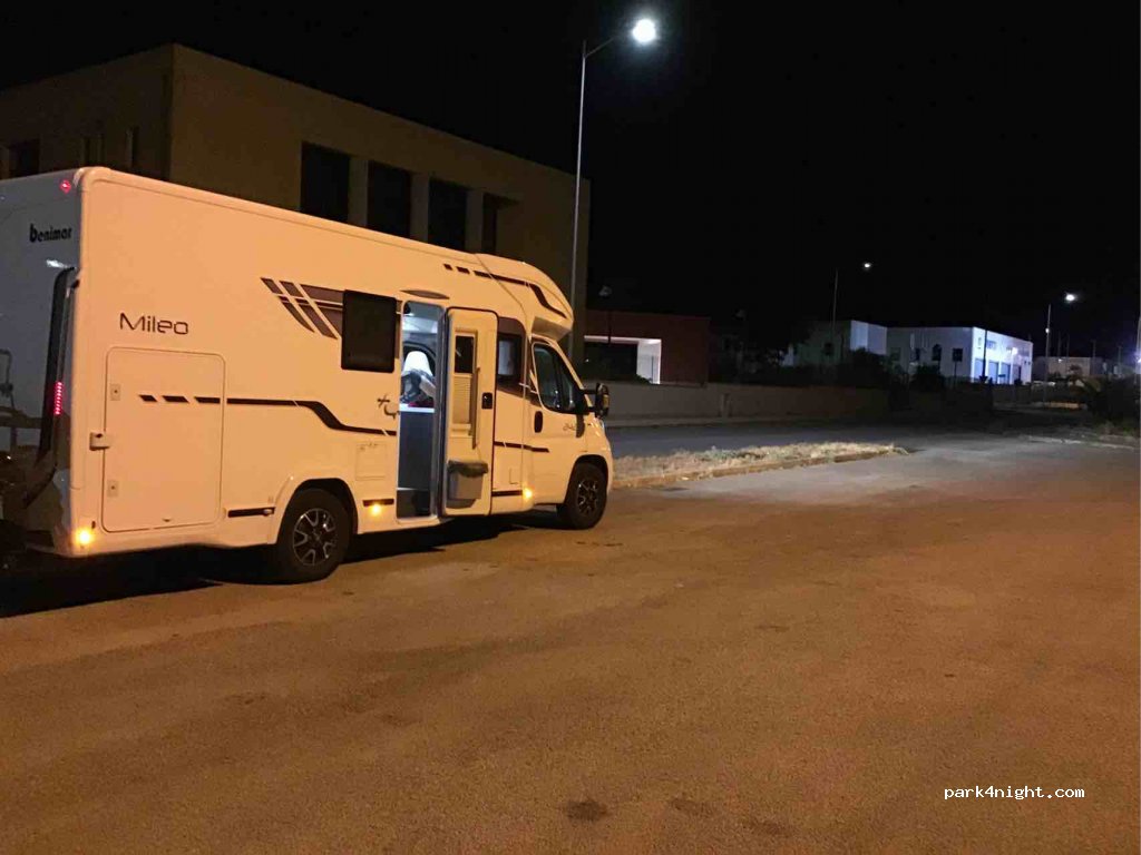 (97015) Modica - 95 Via Modica Ispica — foto
