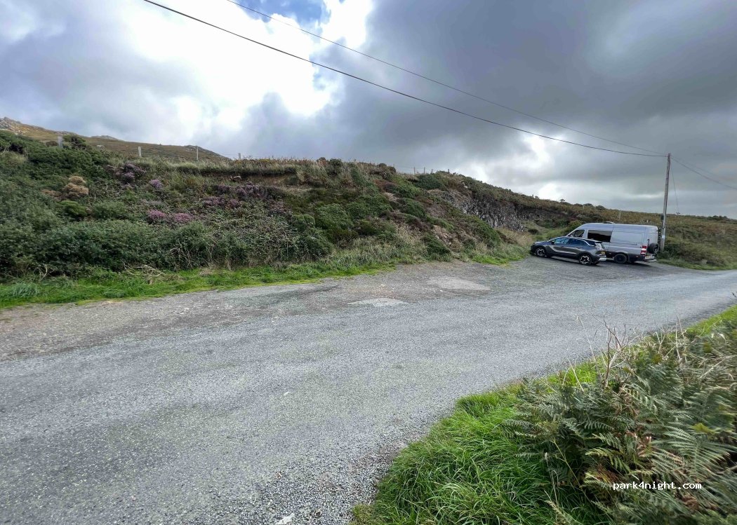 (SA64 0LR) Goodwick - Unnamed Road — foto 4