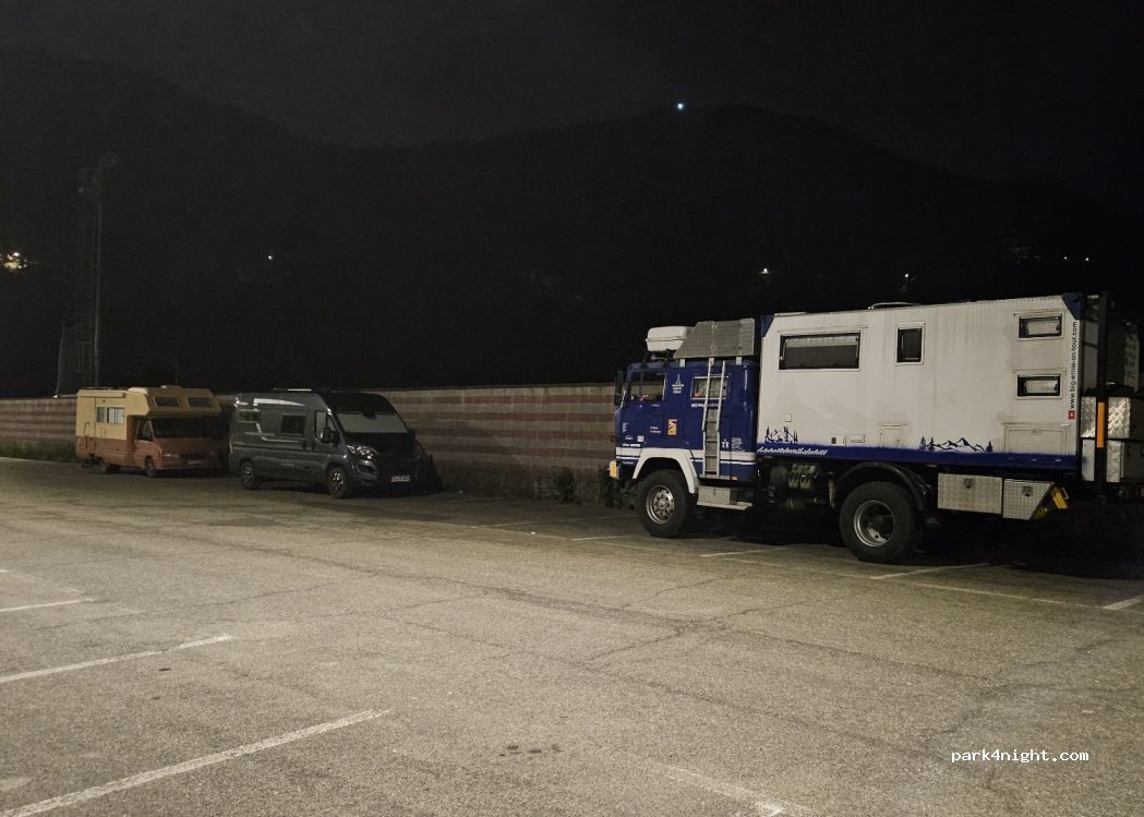 (16019) Ronco Scrivia - 42 Via alla Zona Sportiva — foto 2