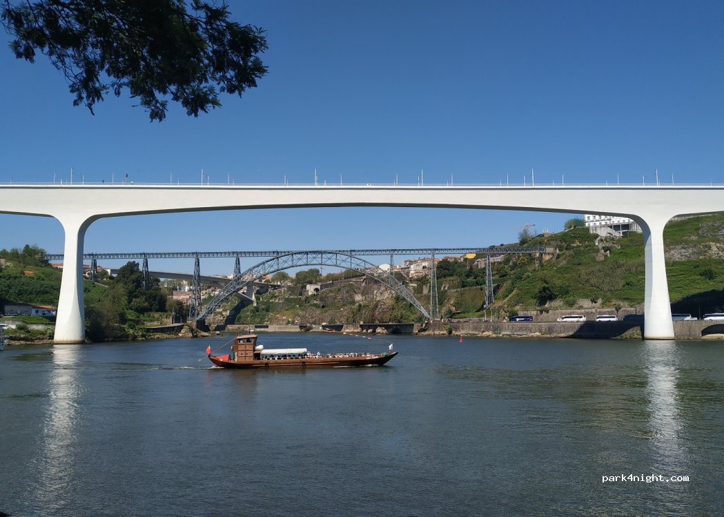 (4430-316) Vila Nova de Gaia - Marginal Areinho — foto 4
