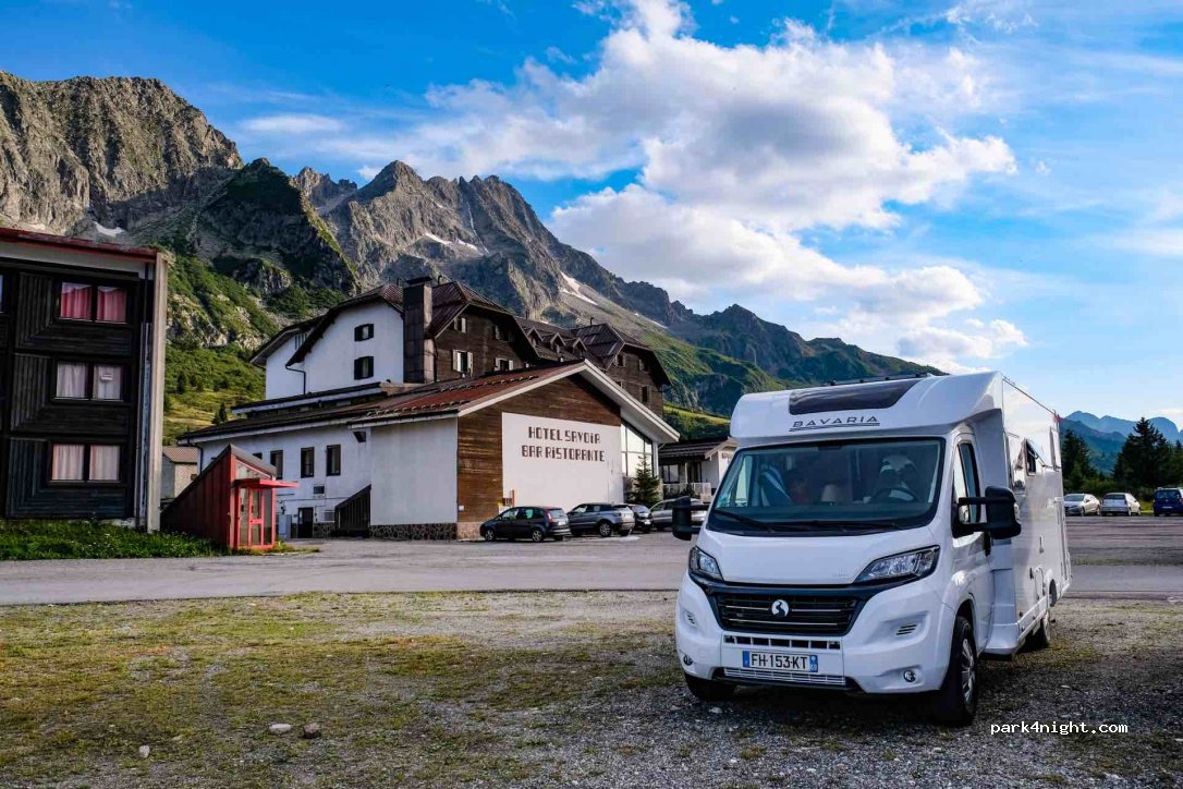 (25056) Passo del Tonale - 11 Via San Bartolomeo — foto