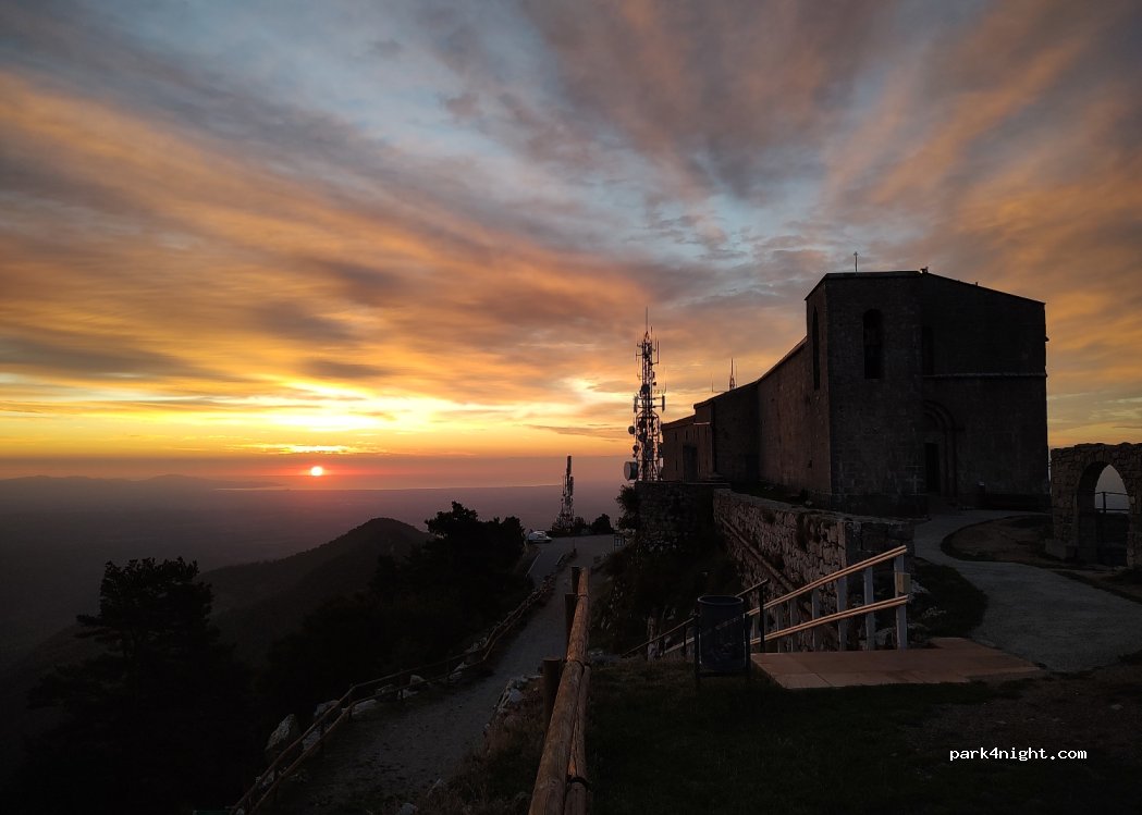 (17734) Beuda - Carretera de Mare de Deu del Mont — foto 4