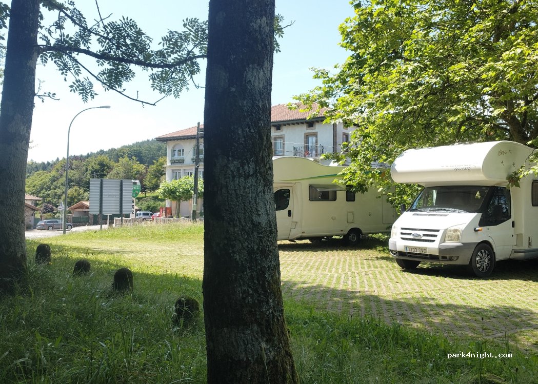 (48211) Bizkaia - 9F Lugar Barrio Urkiola — foto 3