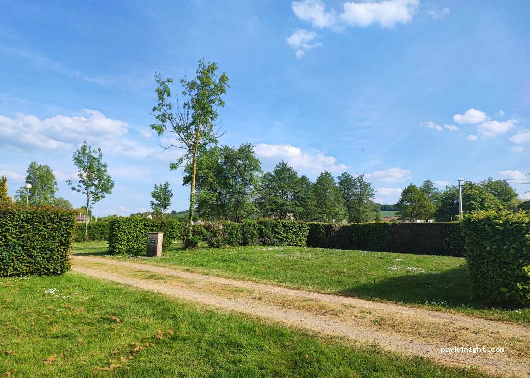 Camping Municipal Les Bords de l’Huisne — foto 3