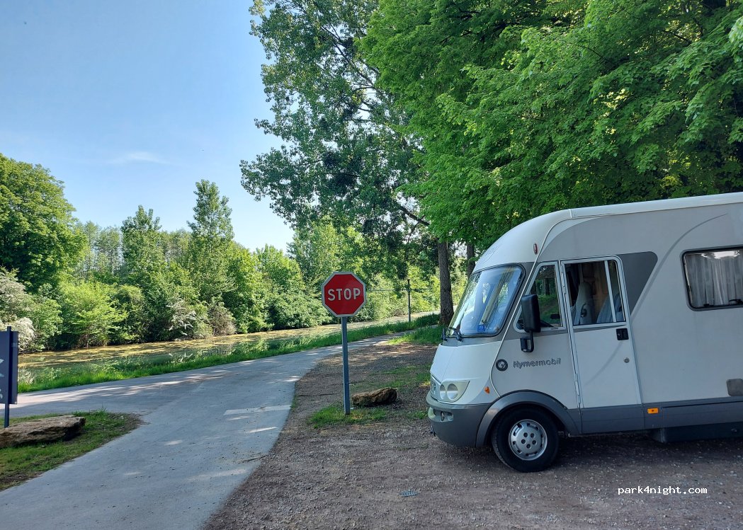 (08300) Nanteuil-sur-Aisne - Rue du Port — foto 3