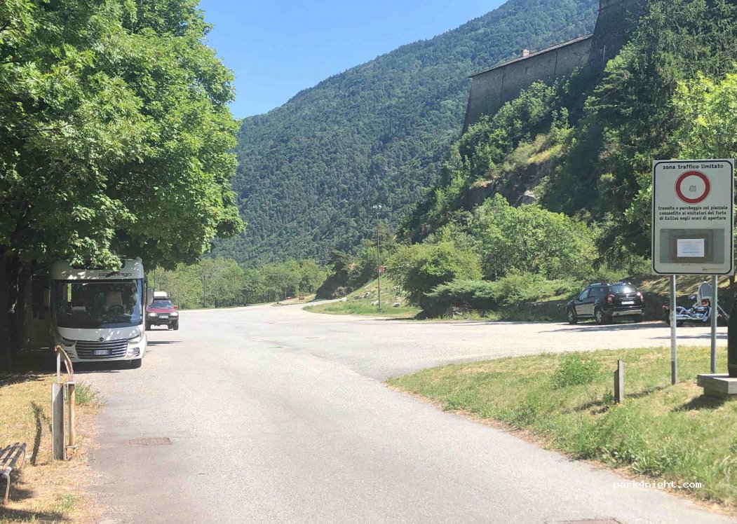 (10050) Plantì - 3 Strada Statale 24 del Monginevro — foto