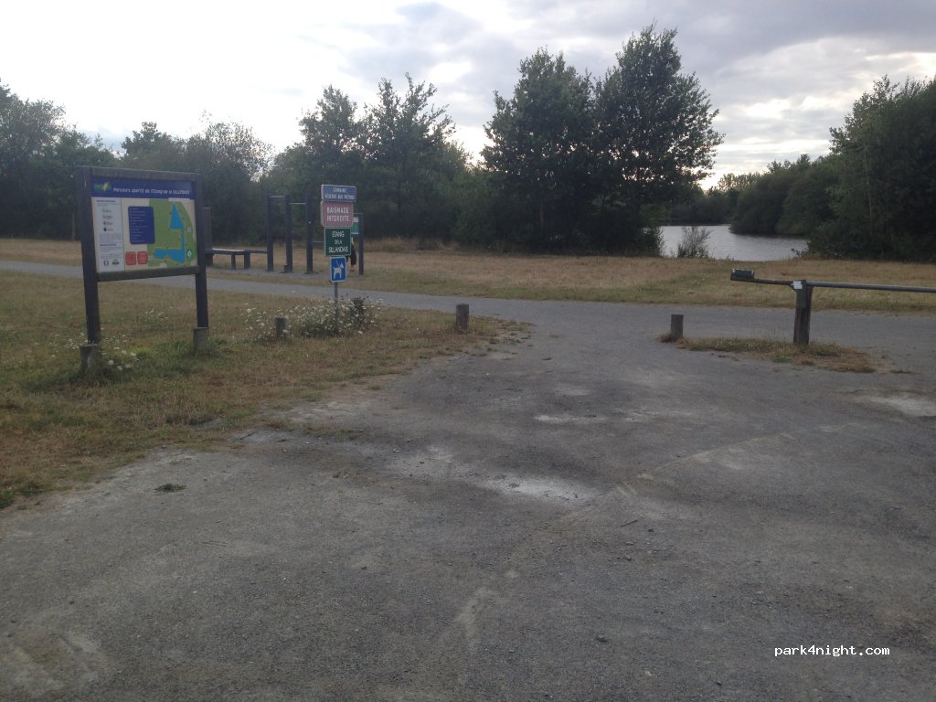 (35310) Chavagne - Les Bouvais — foto