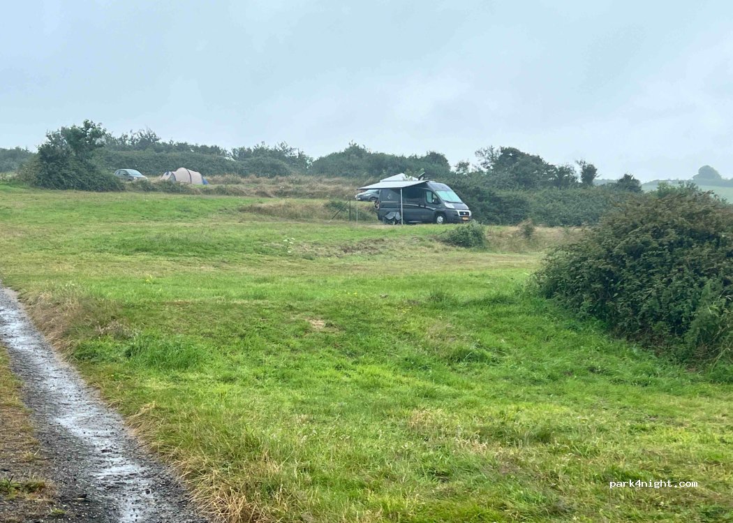 Osmington Mills Corner Camp Site — foto 3