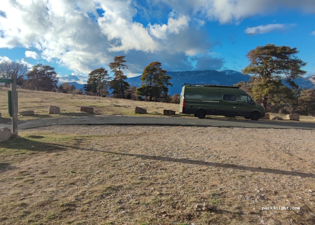 (25286) Navès - Unnamed Road — foto 4