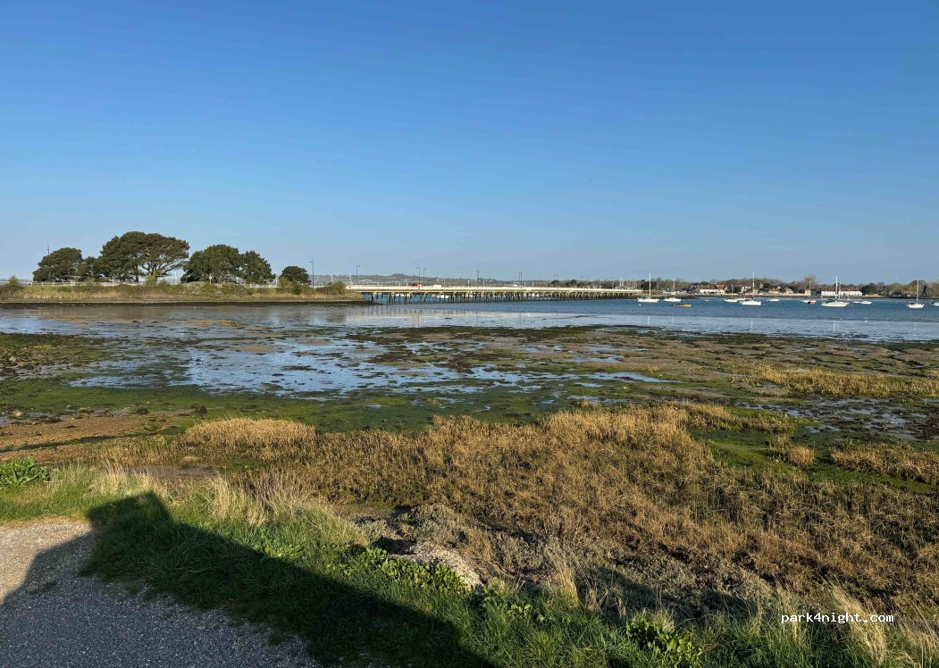 (PO11 0LP) Hayling Island - Northney Road — foto 5