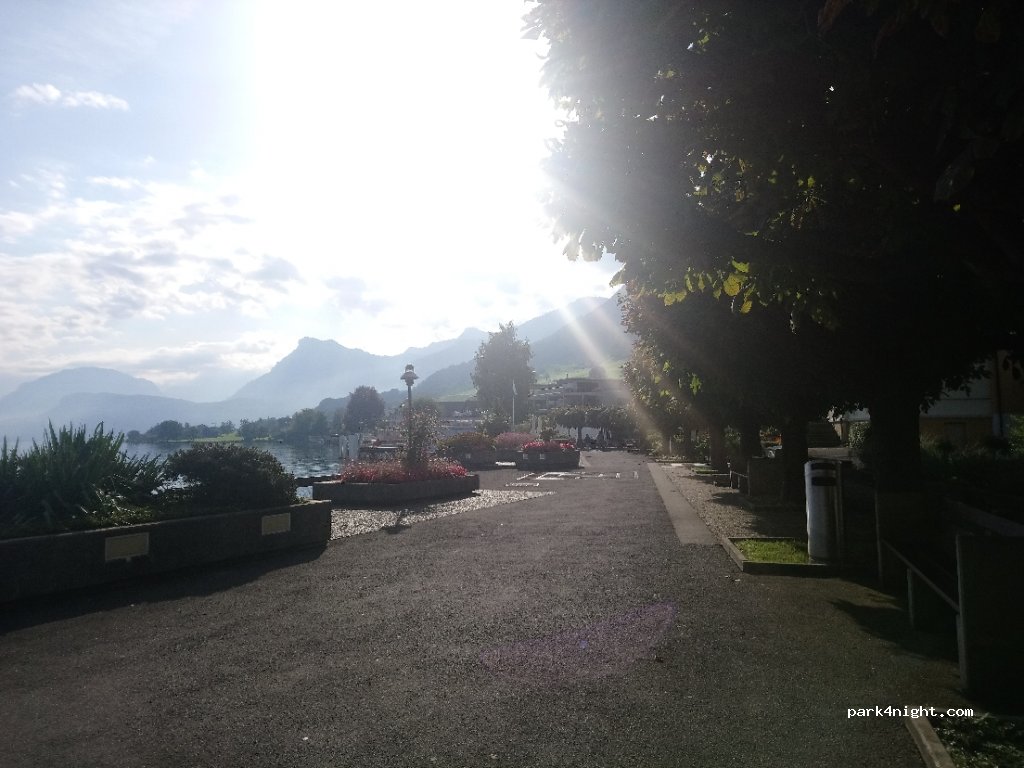 (6374) Buochs - 1 Quai — foto 2