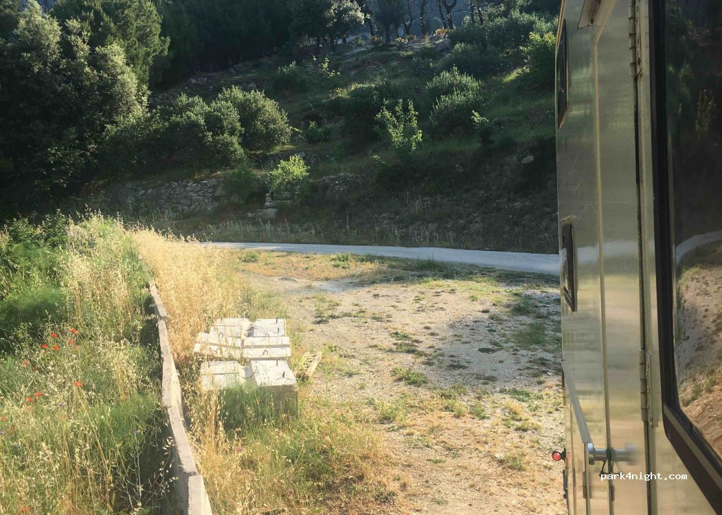(21300) Makarska - Unnamed Road — foto 3