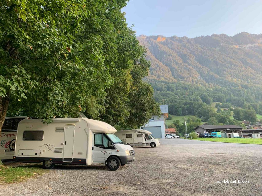(3852) Ringgenberg - — foto