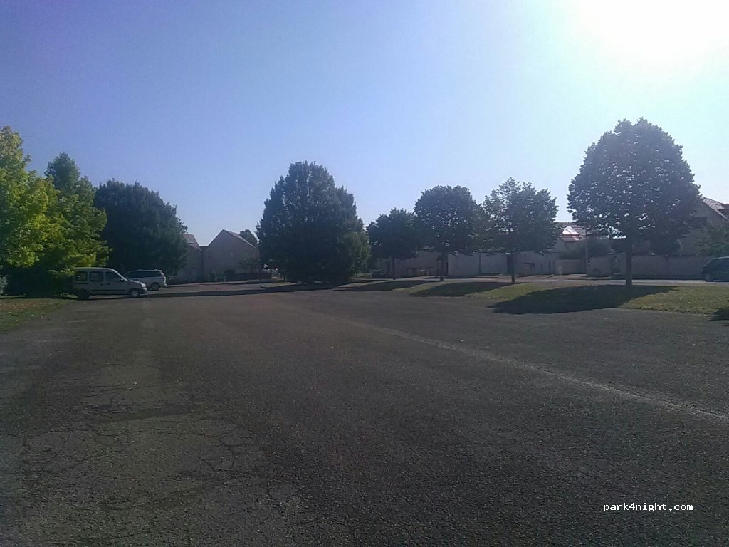 (21800) Quetigny - 9 Boulevard de la Croix Saint-Martin — foto 2