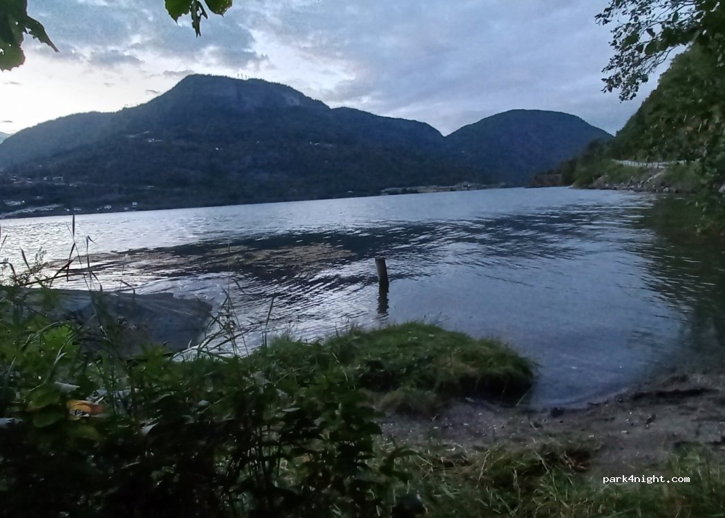 (6856) Sogndal - 11-1 Sekundær Fylkesveg 214 — foto 3